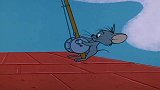猫和老鼠：汤姆被杰瑞恶搞，对着自己开枪，头发都烧着了