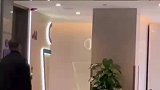 两次进入，反复确认