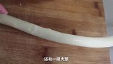 老猫今天做干炒牛河，牛肉鲜嫩，酱香十足，一斤河粉不够吃