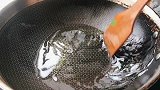 厨师长指导做土豆丝，在家尝试，比饭店的好吃，非常下饭
