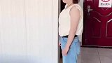 这宾馆也太抠了吧，被子这么小！