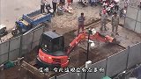 继“微笑哥”后，“微笑姐”走红网络，这一回头差点给我