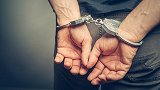 面对镜头还撒谎！男子为骗保2900万，狠心杀死妻子！视频流出