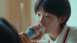 社会上的三角恋叫舔狗，高中生的三角恋叫爱情！