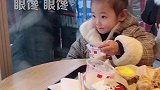 伤害性不大，侮辱性极强，这办法绝了.熊孩子搞笑日常 传递正能量 古灵精怪小宝贝