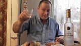 俄罗斯：爱分享美食的巴甫洛夫大叔走了，网友“云哀悼”