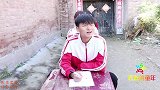 小伙伴们一起玩后背传字，从天使到大便只需要一念之间，太逗了