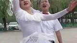 人老心不老，靠着一身舞技征服大妈