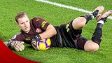 枪手后防唯一真神！25次神扑救都是被队友逼的 没他枪手早崩了
