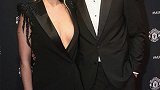 德赫亚女友曲线迷人 丰乳纤腰长腿吸睛超火辣