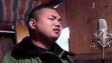民间男歌手一首《神奇的九寨》，嗓音浑厚，越听越舒服！
