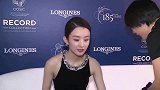 赵丽颖王一博合作《有翡》，为联络感情，二人相约一起下馆子