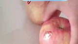 苹果腐烂被标签掩盖，标签还有这功能