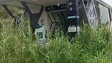 荒山野岭的地铁站，你见过吗？
