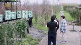 黄老邪套路节目组，反被导演“报复”，何炅拿彩灯吓唬张艺兴