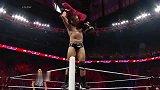 WWE-14年-RAW第1096期：侏儒斗牛士遭断尾引全场哄笑-花絮