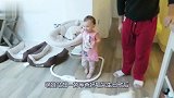 宝爸指挥家里的6只狗子，左右围攻小宝宝，势必夺回帽子！