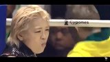 格斗-17年-日本女拳手赛前态度嚣张 不到2分钟被打吐血-专题