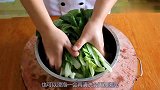 大厨教你“炝炒小白菜”的正宗做法，简单美味还好吃，太棒了