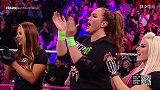 WWE-17年-RAW第1271期：WWE乳癌基金会颁发三条粉色女子冠军腰带-花絮