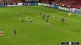 持续打不开局面球员心急 埃尔内尼一脚高射炮轰上看台