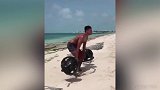 元气满满的假期！林加德海边独自训练：撸铁+举重+冲刺跑