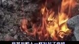 山也会发高烧？神秘山脉常年冒白烟着火不止，专家：山体摩擦！
