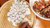 超好吃的鲜肉小馄饨，连汤汁都不放过