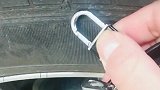 看清楚轮胎上这个符号，磨损到这里不换，小心高速爆胎了。
