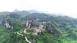 航拍贵州世外桃源般的村庄，200多户人家无一人搬到城里居住