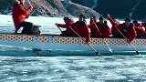 水上划船算什么，咱们新疆人在冰上划船，不信你来看看