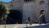 三千年的伊特鲁里亚城门和三百年的巴洛克宫殿