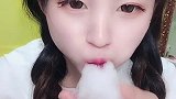 来个刚被我盘过的棉花冰