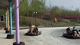 带孩子去游乐园，不要让孩子玩这个游戏，当时的我真的吓傻了！