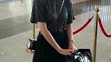 演过什么角色想不起来了！