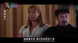 《钢铁侠2》中大叔擂台挑战寡姐，被寡姐一招TKO