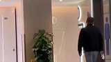 上个厕所反复确认，真的没有走错吗？