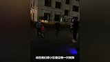 20多名小孩组骑行队帮找回丢失狗狗 狗主人：他们太强了