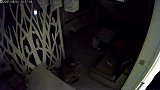 幸亏家里装了监控，否则这个家我都不敢住了