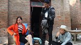 农村父子太邋遢，儿媳受不了和他离婚，结局父子俩做法真男人