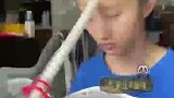 闺蜜说要好好学习，不料却用这种方式，网友：这就是现代版头悬梁