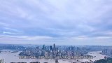 西安闹市区耸立一座“土墙”，迟迟无人敢拆，它到底是何来头？