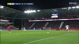 第35分钟斯特拉斯堡球员托马松射门 - 打偏