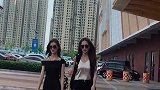 25岁之前男生喜欢左边的，25之后喜欢右边的