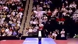 化腐朽为神奇，看体操运动员如何力挽狂澜把失误变成亮点，裁判都