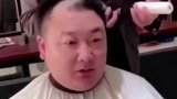 理发师是不是都会魔法，快帮你的好兄弟姐妹们抓紧选一个安排上娱乐播报台