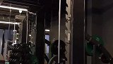 小姐姐说这个健身动作的酸疼感谁做谁知道