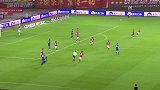 null nullVSnull 于汉超(广州恒大) 22' 空中拼抢