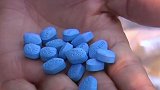 男子携带729粒“伟哥” 药品去韩国：带给亲戚朋友