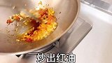 海带丝炒豆芽，浓浓的蒜香，超级开胃又下饭